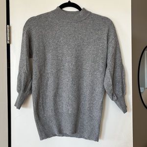Club Monaco 100% cashmere sweater size XS